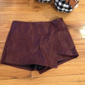 Faux leather skort